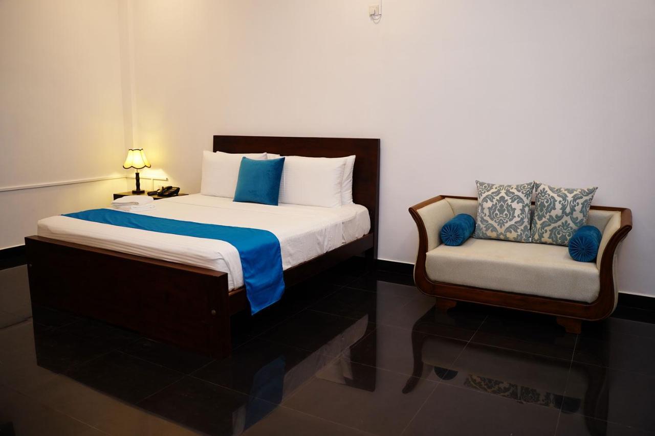 Point Pedro Village Hotel Northern Point מראה חיצוני תמונה