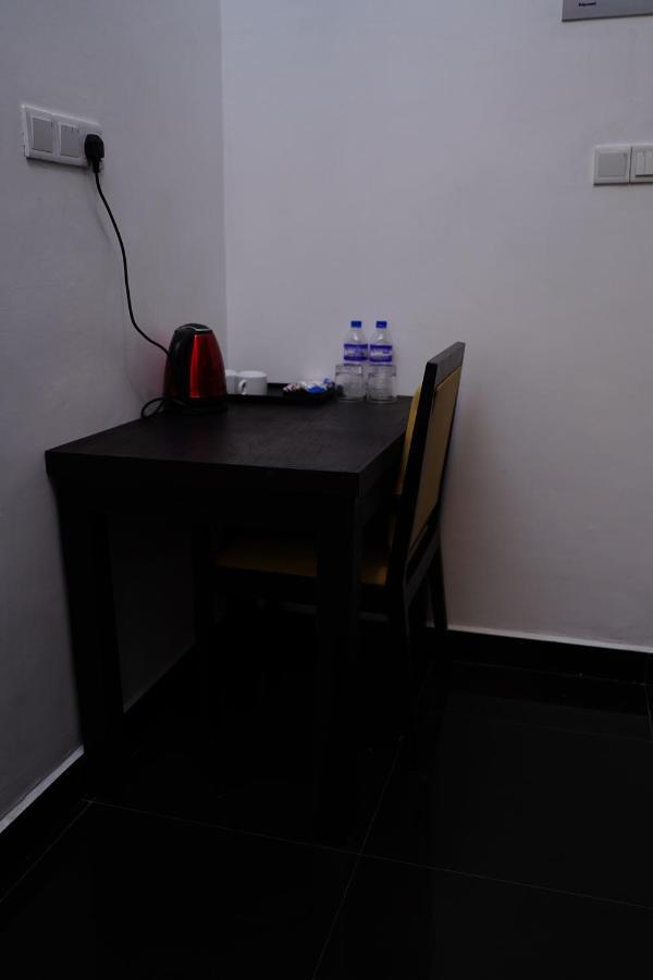 Point Pedro Village Hotel Northern Point מראה חיצוני תמונה