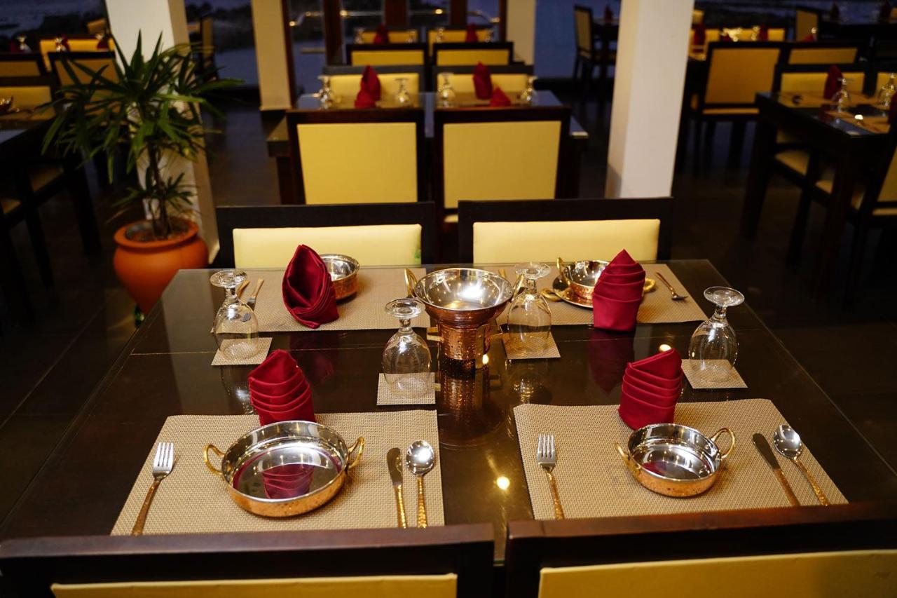 Point Pedro Village Hotel Northern Point מראה חיצוני תמונה